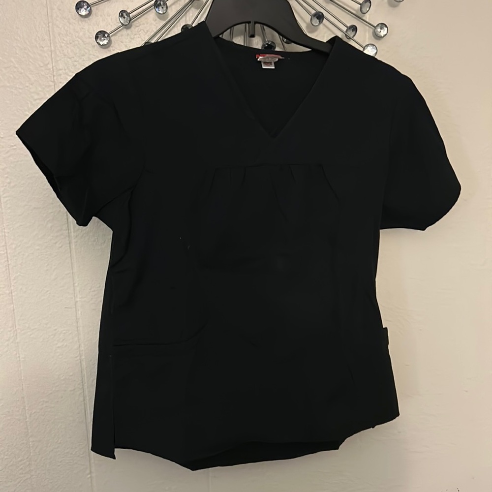 Black scrub top
